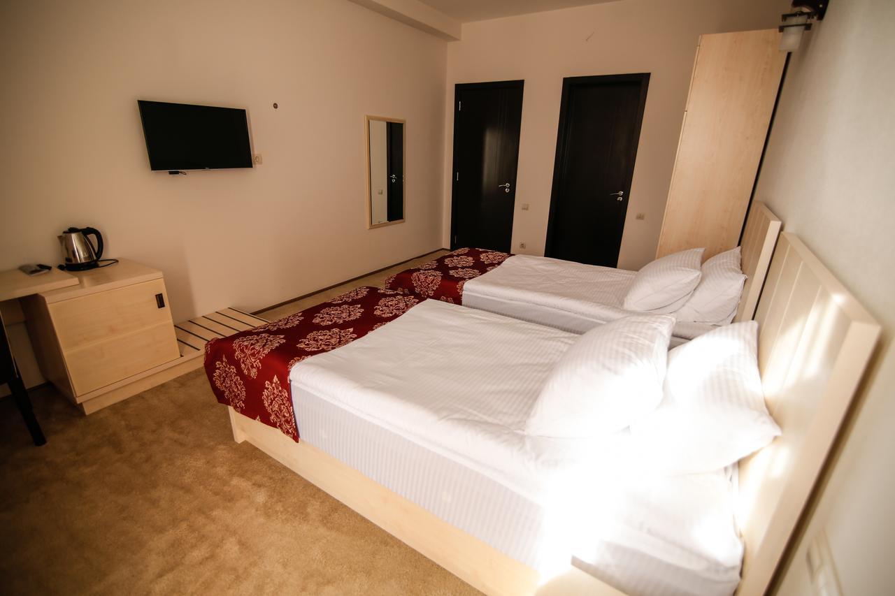 Hills Hotel Tiflis Exterior foto