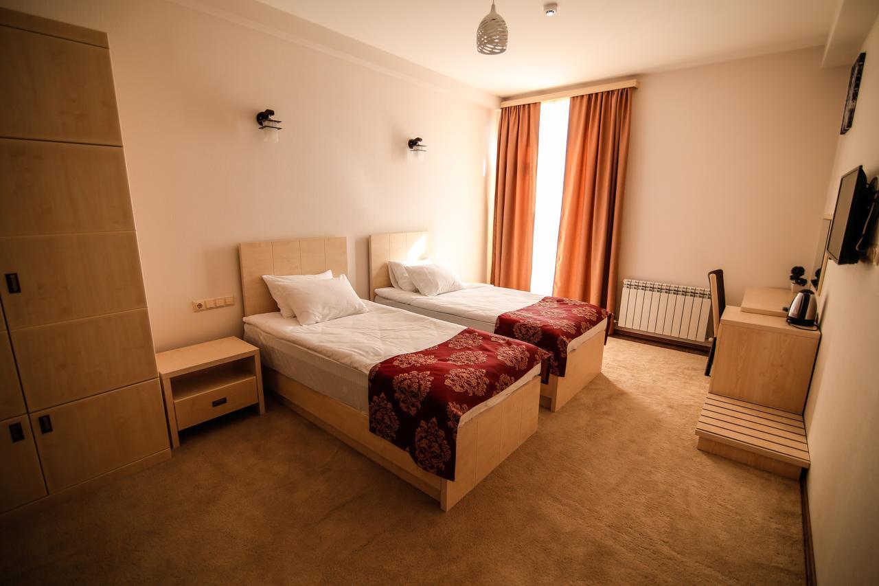 Hills Hotel Tiflis Exterior foto